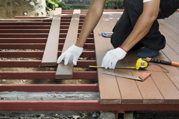 Cost of Custom Deck Installation in Reno